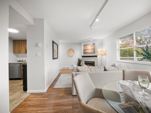 935 8Th Avenue E, Vancouver, BC 