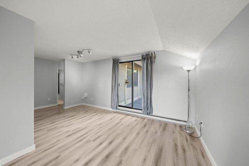 304-9128 Capella Drive, Burnaby, BC 