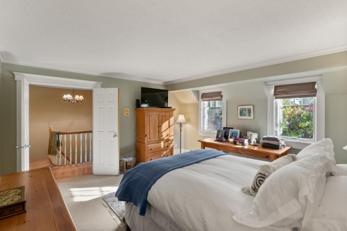 3171 42Nd Avenue W, Vancouver, BC 