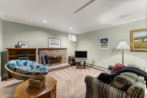 3171 42Nd Avenue W, Vancouver, BC 