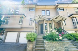 15-3150 Sunnyhurst Road  North Vancouver, BC V7K 2G3