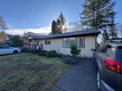 20624 Westfield Avenue  Maple Ridge, BC V2X 1L6