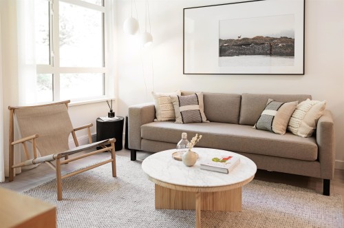 203-968 Lytton Street  North Vancouver, BC V7P 2K6