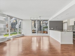 318-788 Hamilton Street  Vancouver, BC V6B 0E9