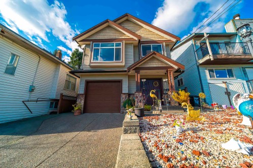 7987 13Th Ave, Burnaby, BC 