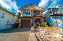 7987 13Th Ave, Burnaby, BC 