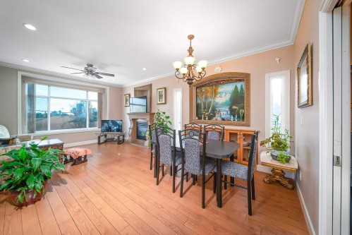 7987 13Th Ave, Burnaby, BC 