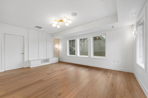 1139 33Rd Avenue W, Vancouver, BC 