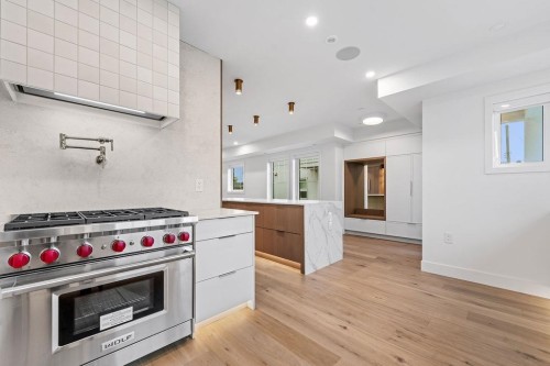 1139 33Rd Avenue W, Vancouver, BC 