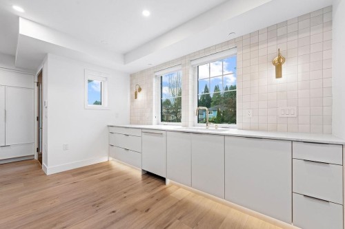 1139 33Rd Avenue W, Vancouver, BC 