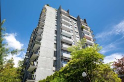 304-1720 Barclay Street  Vancouver, BC V6G 1K4