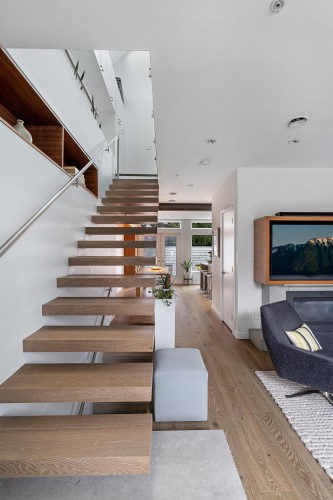 1928 Templeton Drive, Vancouver, BC 