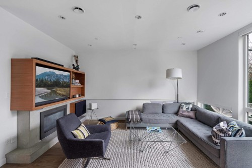 1928 Templeton Drive, Vancouver, BC 