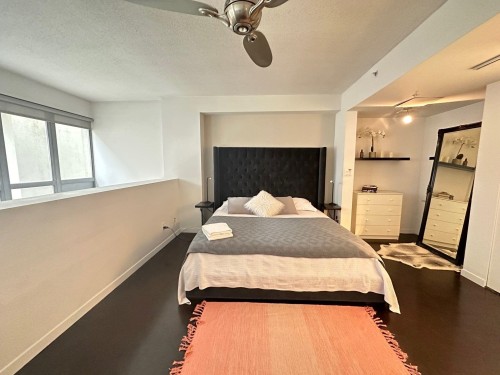 1238 Richards Street, Vancouver, BC 