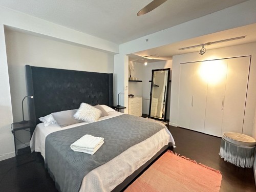 1238 Richards Street, Vancouver, BC 