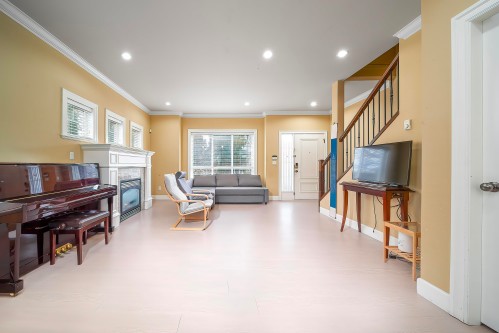 3-9733 No. 2 Road, Richmond, BC 