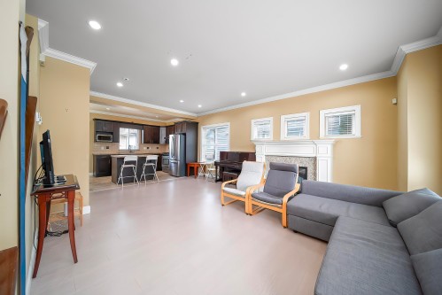 3-9733 No. 2 Road, Richmond, BC 