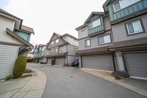 3-9733 No. 2 Road, Richmond, BC 
