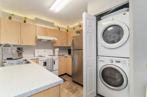 110-3588 Crowley Drive, Vancouver, BC 