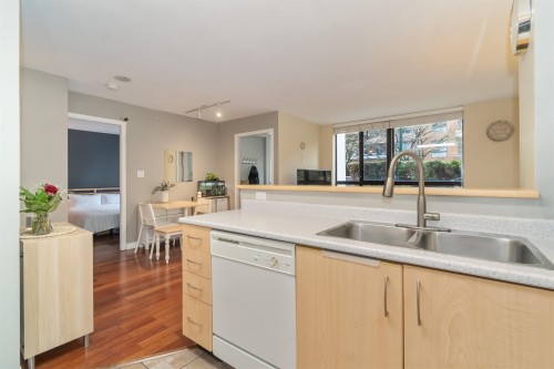 110-3588 Crowley Drive, Vancouver, BC 