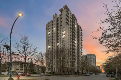 110-3588 Crowley Drive, Vancouver, BC 