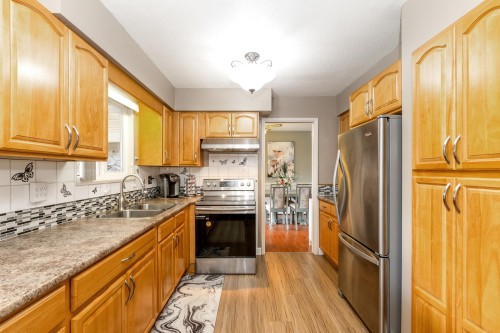 20838 Stoney Avenue, Maple Ridge, BC 