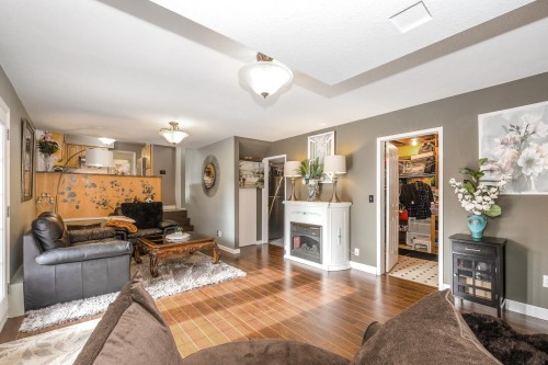 20838 Stoney Avenue, Maple Ridge, BC 