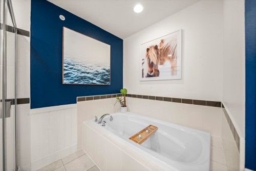 13851 232 Street, Maple Ridge, BC 