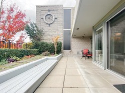  West Vancouver, BC None