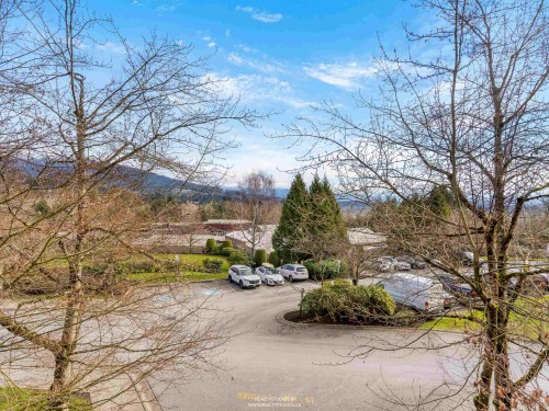 201-1432 Parkway Boulevard, Coquitlam, BC 