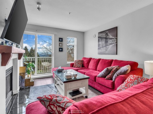 201-1432 Parkway Boulevard, Coquitlam, BC 