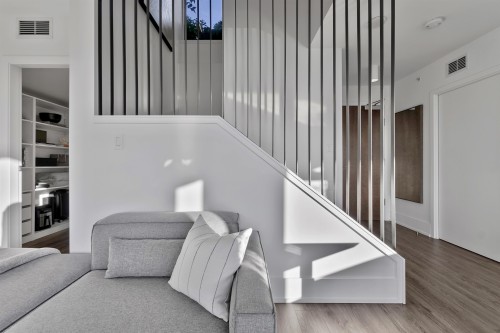 713-1887 Crowe Street, Vancouver, BC 