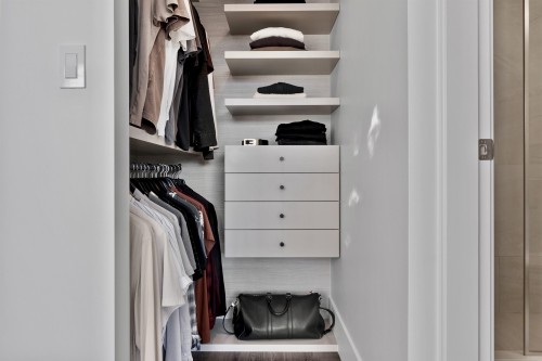 713-1887 Crowe Street, Vancouver, BC 