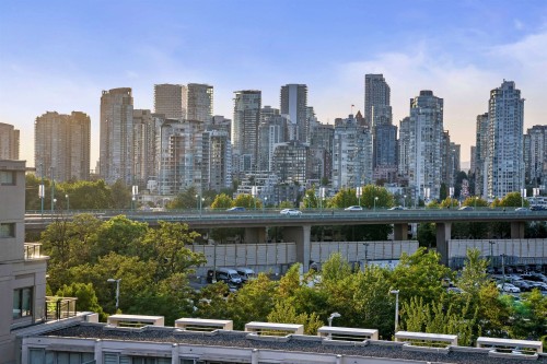 713-1887 Crowe Street, Vancouver, BC 