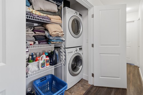 6252 Oracle Road, Sechelt, BC 