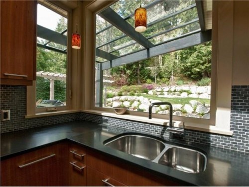 4035 Rose Crescent, West Vancouver, BC 