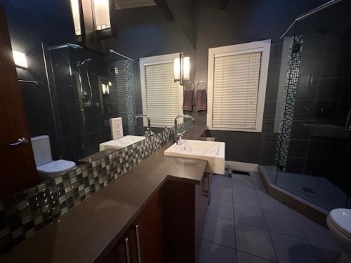 4035 Rose Crescent, West Vancouver, BC 