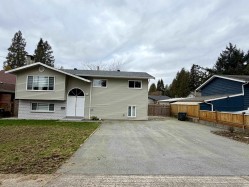 12097 Blakely Road  Pitt Meadows, BC V3Y 1J3