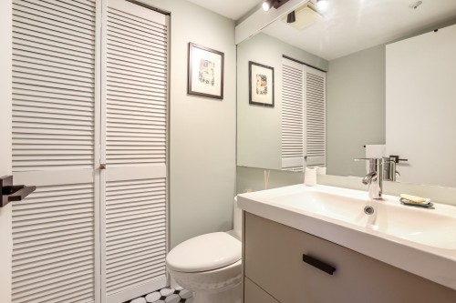 304-135 Eleventh Street, New Westminster, BC 