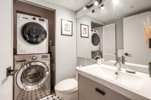 304-135 Eleventh Street, New Westminster, BC 