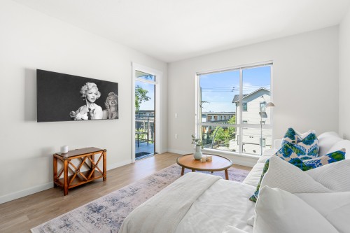 205-615 3Rd Street E, North Vancouver, BC 