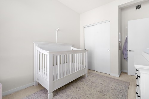 205-615 3Rd Street E, North Vancouver, BC 