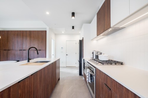 110-623 Kemsley Avenue, Coquitlam, BC 