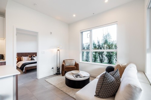 110-623 Kemsley Avenue, Coquitlam, BC 