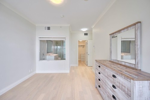 401-199 Victory Ship Way, North Vancouver, BC 