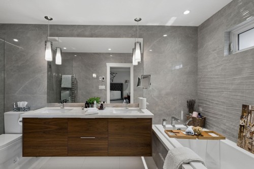 362 Balfour Drive, Coquitlam, BC 