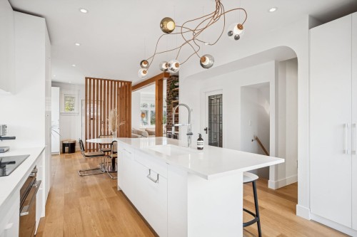 1851 16Th Avenue E, Vancouver, BC 