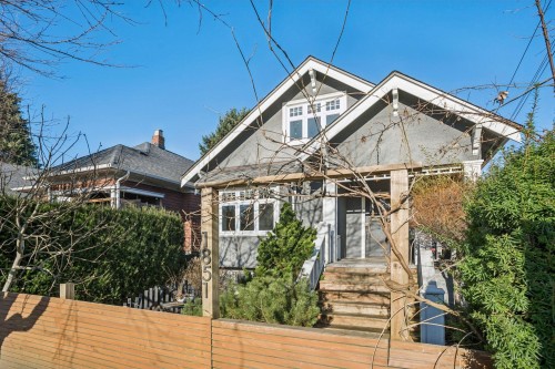 1851 16Th Avenue E, Vancouver, BC 