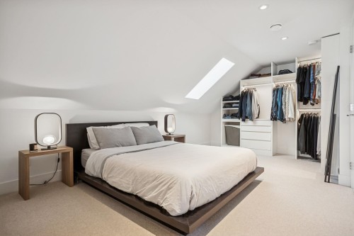 1851 16Th Avenue E, Vancouver, BC 