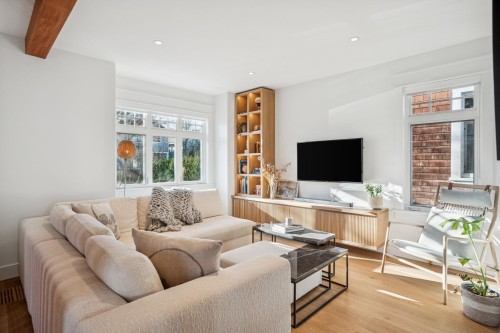 1851 16Th Avenue E, Vancouver, BC 